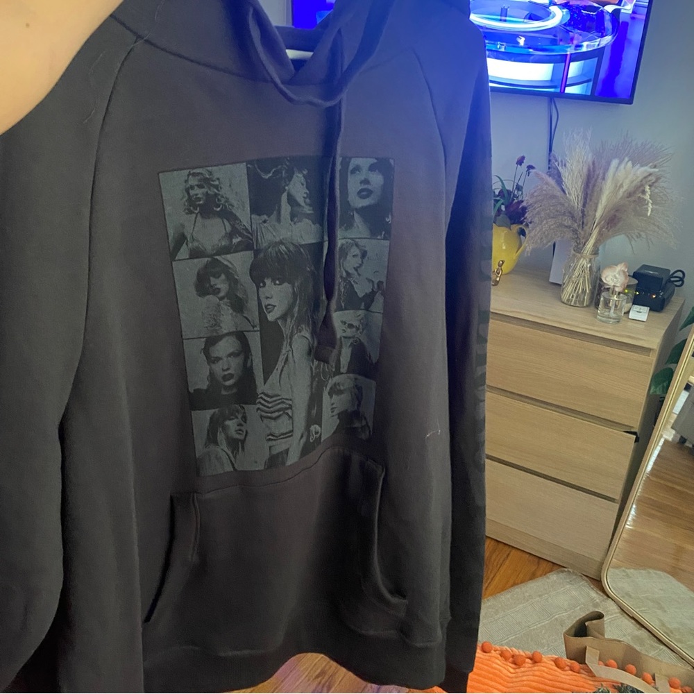 2023 the eras tour Taylor Swift sweater/ hoodie
